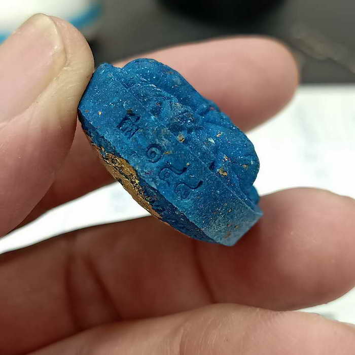 ปิดตาพังพะกาฬ รุ่นกูให้รวย หลวงปู่อิ่ม วัดทุ่งนาใหม่ จ.นครศรีธรรมราช ปี 2566 เนื้อผงสีคราม