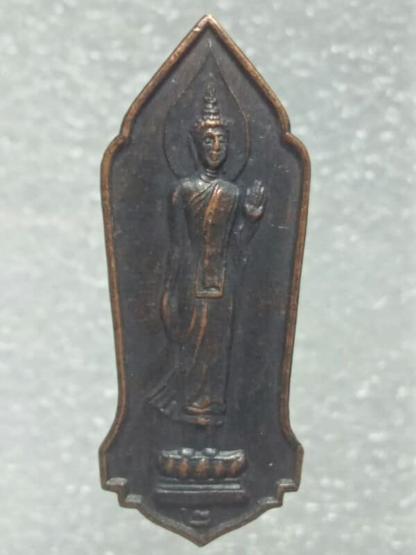 เหรียญพระพุทธประทานพร หลังหลวงพ่อทันใจ วัดเขาถ้ำ อ.เมือง จ. ตาก