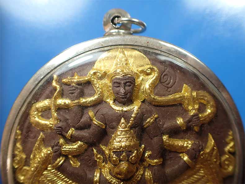 พระนารายณ์ทรงสุบรรณปิดทองคำแท้องค์ใหญ่ หลวงปู่ขุ้ย วัดซับตะเคียน เพชรบูรณ์*119