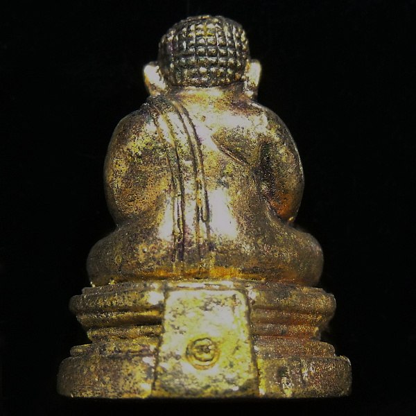 พระสังกัจจายน์ รุ่นแรก พ่อท่านมุ่ย วัดป่าระกำเหนือ ปี 28