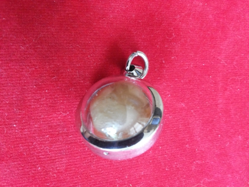 ลูกอมเทียนชัยผสมเกศาหลวงพ่อ หลวงพ่ออุดม วัดพิชัยสงคราม อยุธยา 