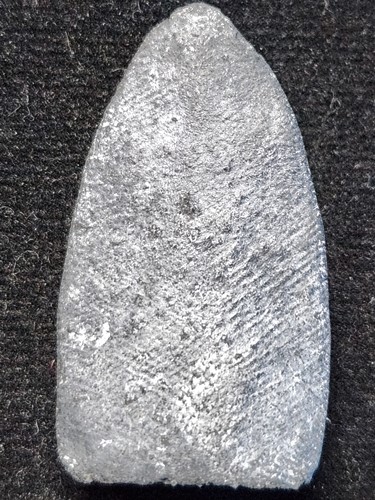 พระสรรค์นั่งขีดผงใบลาน