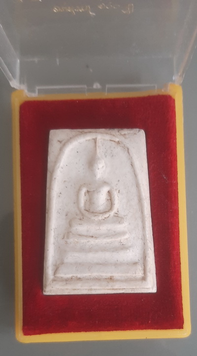 สมเด็จวัดระฆัง100ปี พิมพ์ใหญ่ ไข่ปลาเลือน บล็อคแรกหนา พร้อมกล่องสวย บัตรเวปจี