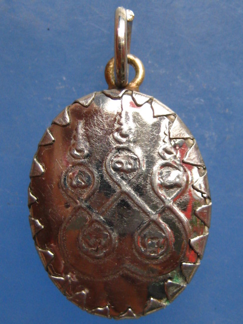 ล็อกเก็ต หลวงปู่ฉาบ วัดศรีสาคร สิงห์บุรี