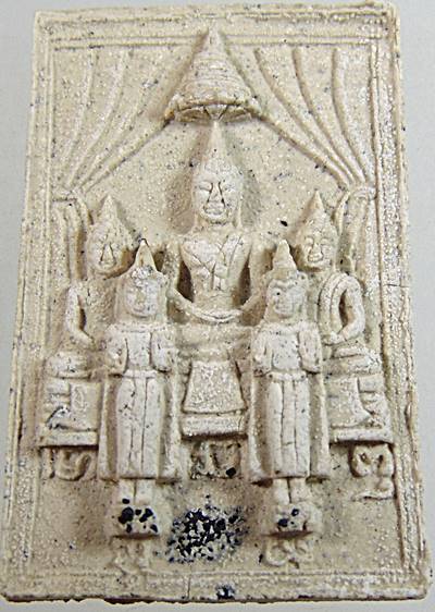 พระผงหลวงพ่อโสธรพิมพ์พระเจ้าห้าพระองค์ หลังพระพุทธบาทสี่รอย เชียงใหม่ ฝังพระธาตุ