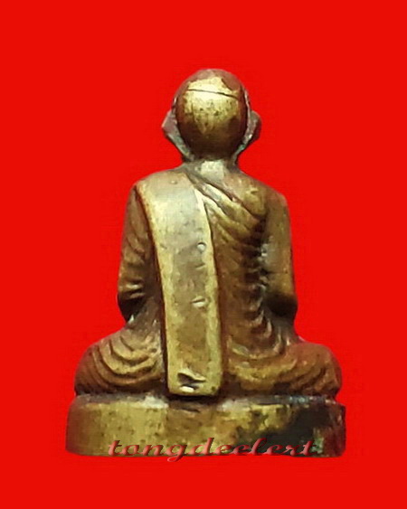 รูปหล่อปั๊มหลวงพ่อขอม วัดไผ่โรงวัว จ.สุพรรณบุรีค่ะ