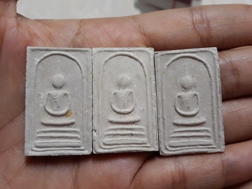 สมเด็จอรหัง เสาร์ 5 วัดป่าคำแดนเหนือ ขอนแก่น รวม 3 องค์