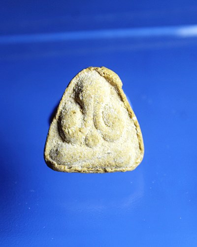 B953พระปิดตาไม่ทราบที่ เนื้อขมิ้น สภาพสวยๆ