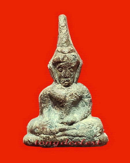 พระท่ากระดานพิมพ์เล็ก หลวงพ่อนารถ วัดศรีโลหะราษฎร์บำรุง จ.กาญจนบุรี เนื้อตะกั่วสนิมแดง สวยมากค่ะ