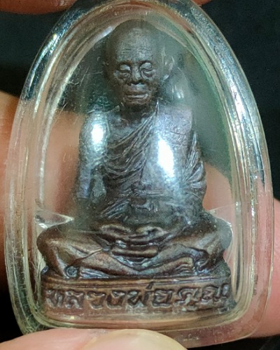 หลวงพ่อคูณปริสุทโธ รูปเหมือนปั๊ม เทพประทานพร