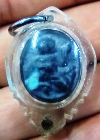 หนุมานหลังรูปเหมือน เนื้อตะกั่วหยอด รุ่นแรก หลวงปู่เกลี้ยง วัดเนินสุทธาวาส จ.ชลบุรี