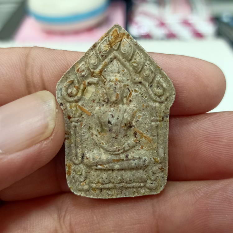 พระขุนแผนโคตรเศรษฐี รุ่นแรก หลวงปู่รอดวัดสิทธิอุดม จ.อุบลราชธานี ปี 2565 เนื้อผง มวลสารแน่น