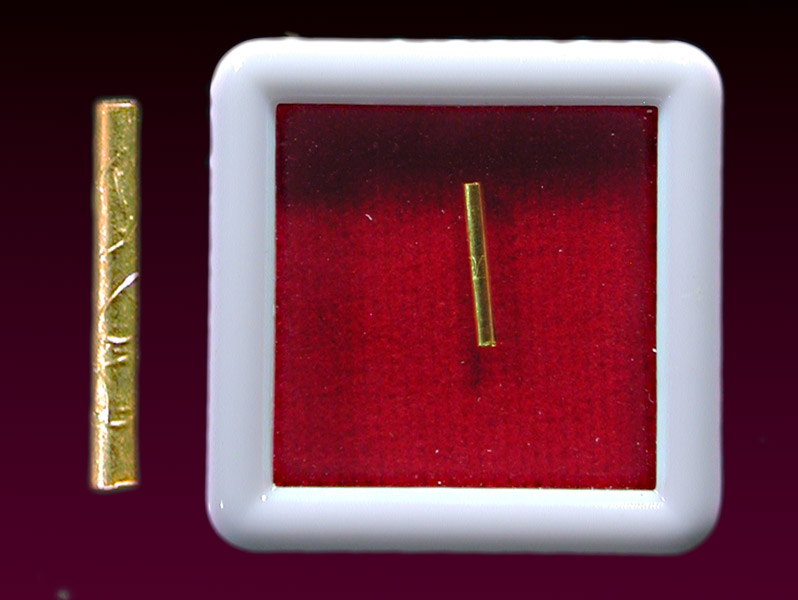 ตะกรุดทองคำฝังแขน หลวงพ่อคูณ ปริสุทโธ ยุคต้นปี 36 ตะกรุดทอง คำแท้ พร้อมรอยจาร....เคาะแรก           