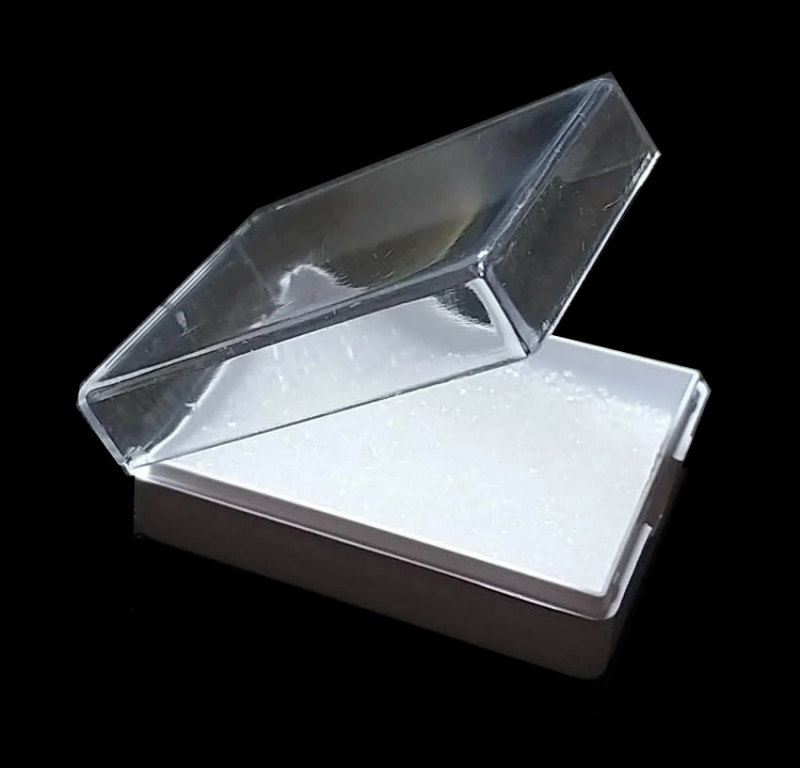 50กล่อง 230 บาทครับ!!! กล่องใส่พระ แบบฝาพับ ขนาด 3.9 X 5 X 1 .9 ซ.ม. (ส่งด่วนให้ครับ)