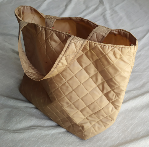 กระเป๋า LAVENHAM ของแท้ English Quality Clothing Horse Rugs ไม่ต้องเสียเป็นพัน เราจัดให้