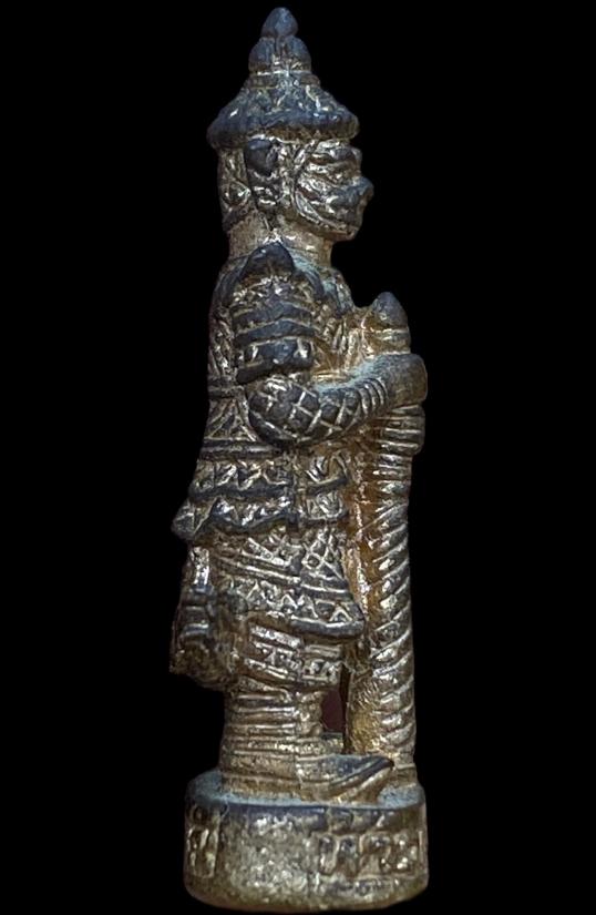 	รูปหล่อลอยองค์ท้าวเวสสุวรรณ พระอาจารย์อิฏฐ์ วัดจุฬามณี ปี 2545 จ.สมุทรสงคราม พิมพ์หน้ายักษ์ 