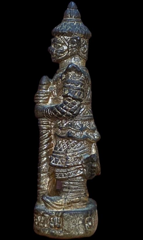 	รูปหล่อลอยองค์ท้าวเวสสุวรรณ พระอาจารย์อิฏฐ์ วัดจุฬามณี ปี 2545 จ.สมุทรสงคราม พิมพ์หน้ายักษ์ 