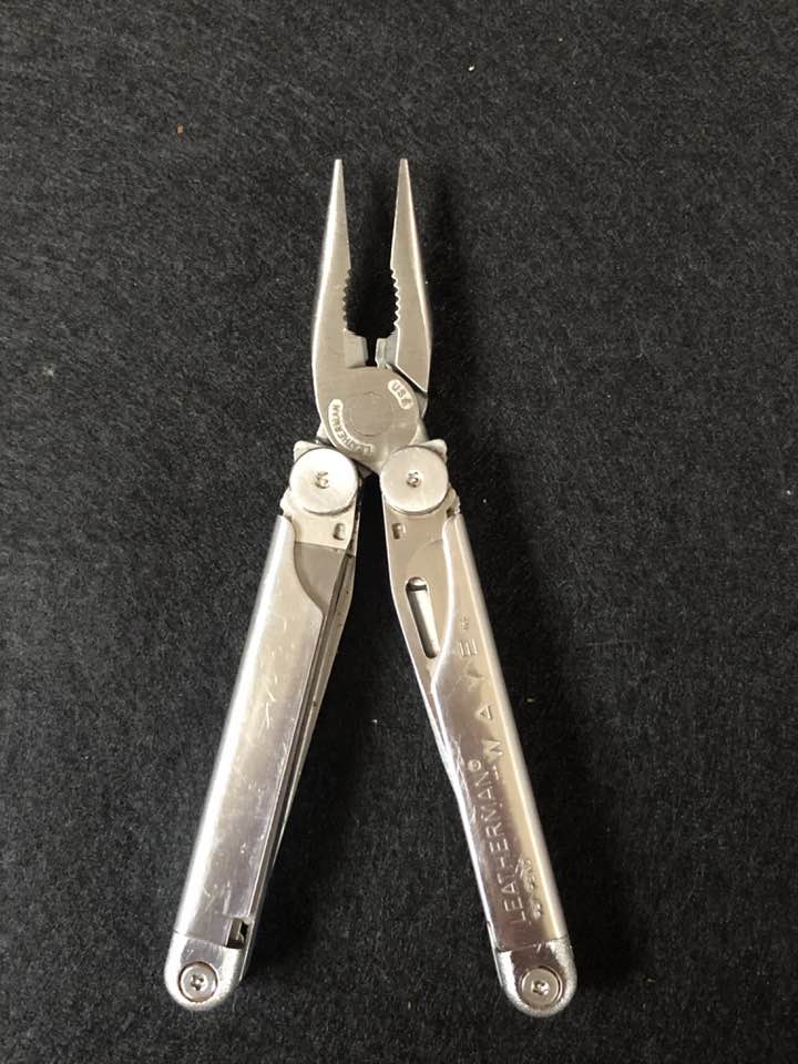 คีมเอนกประสงค์ Leatherman wave แท้ สภาพดี made in u.s.a.