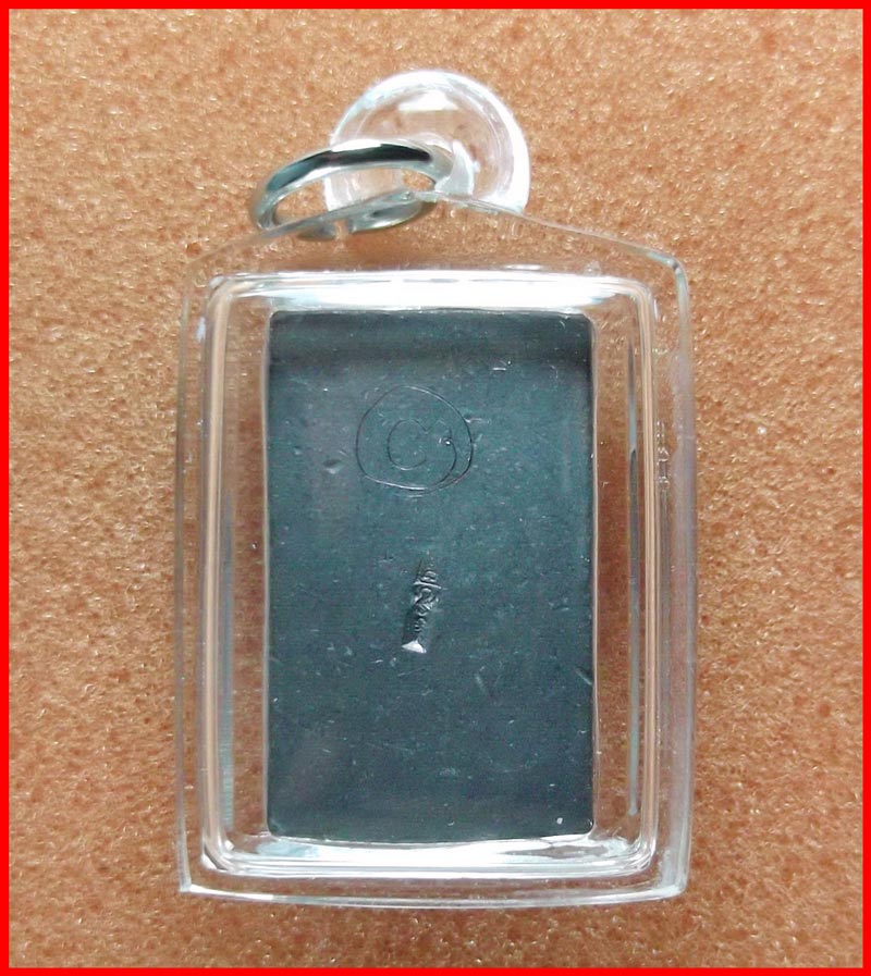 นางกวัก หลวงพ่อชำนาญ วัดบางกุฎีทอง จ.ปทุมธานี เนื้อตะกั่ว มีจาร ปี 2553 พร้อมเลี่ยม