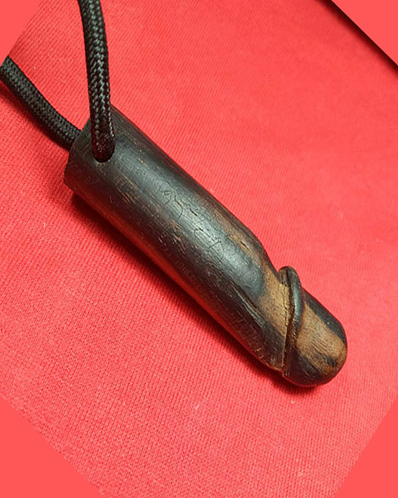 ปลัดขิกไม้แก่นมะขาม จารมือ หลวงปู่คำจันทร์ ปัญญาโภ วัดบ้านเมย จ.กาฬสินธุ์