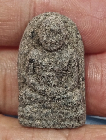 รูปเหมือนเนื้อว่านเคาะเดียว