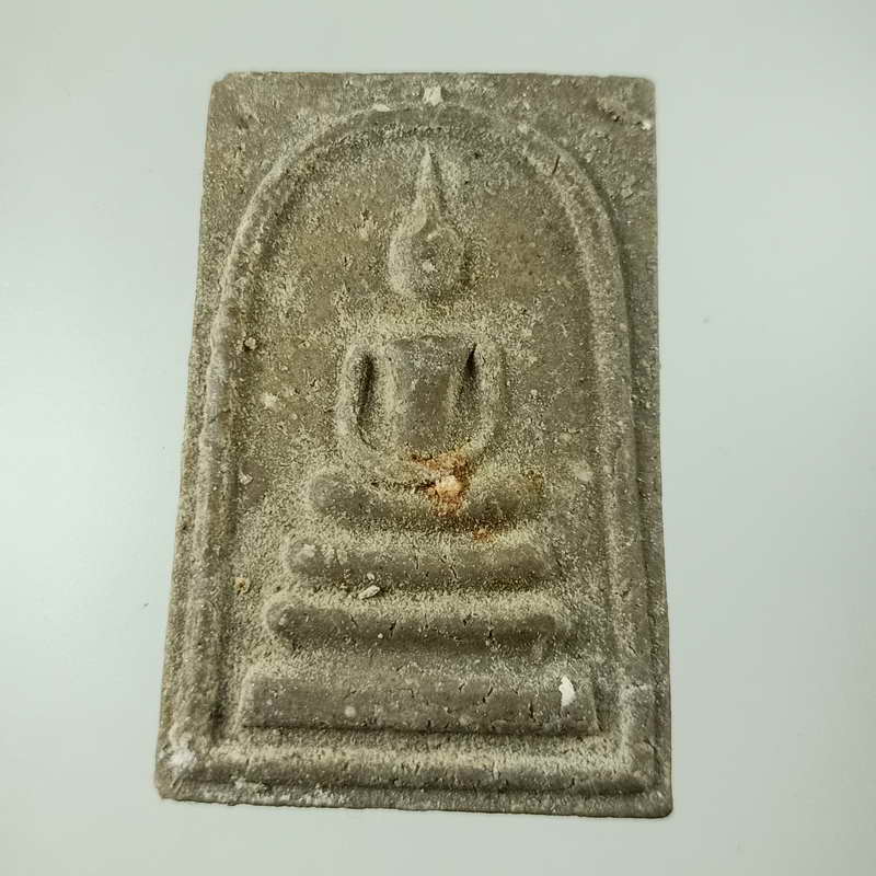 พระสมเด็จ วัดเทพมงคล อ.ร่อนพิบูลย์ จ.นครศรีธรรมราช ปี 2539 เนื้อผง มวลสารดี สีผงธูป