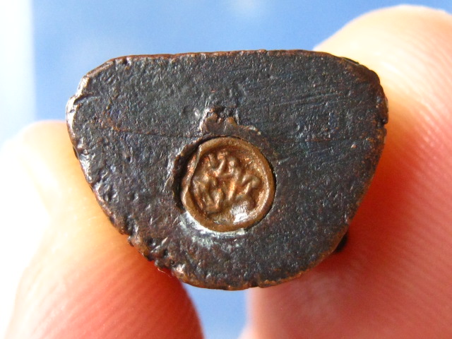 รูปหล่อ หลวงพ่อรวย วัดท่าเรือ ระยอง