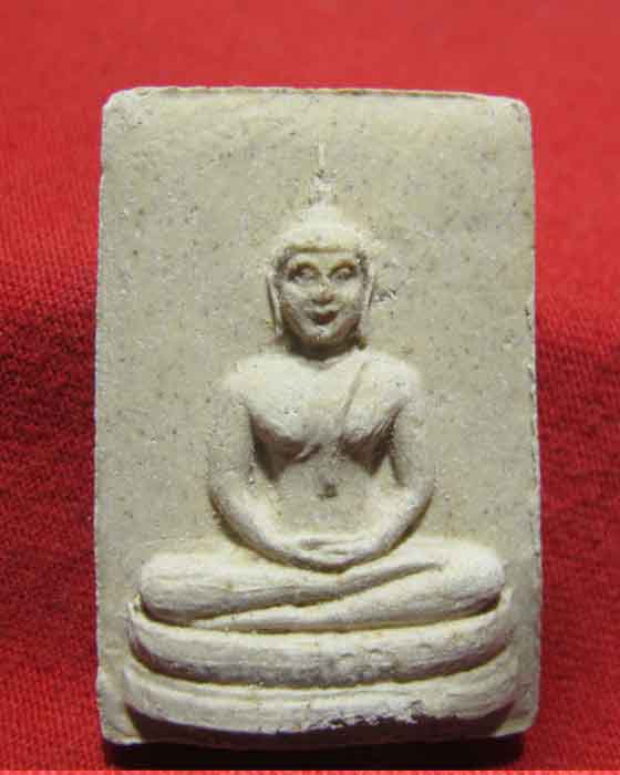 สมเด็จหลวงพ่อโบสถ์บน วัดเศวตฉัตรวรวิหาร 