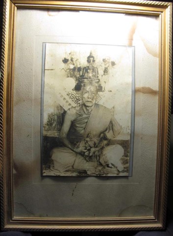  รูปถ่ายครูบาเลิศ วัดพระเกิดคงคาราม