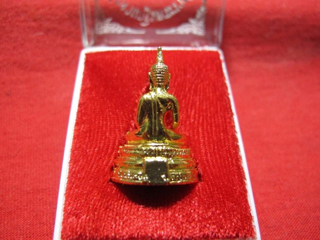 พระกริ่ง ที่ละลึก งานกฐินพระร าชทาน ปี35 วัดปรินายกวรวิหาร ก ท ม