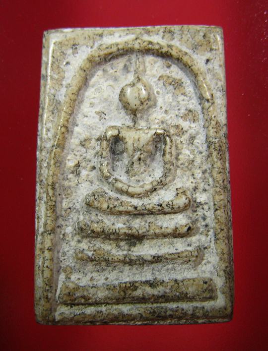 พระสมเด็จ เนื้อหามวลสารดี สวยไม่ทราบที่ครับ