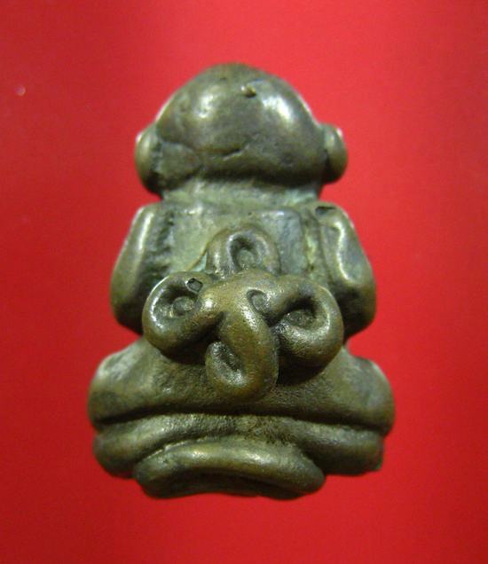 พระปิดตา เนื้อหามวลสารดี สวยไม่ทราบที่ครับ