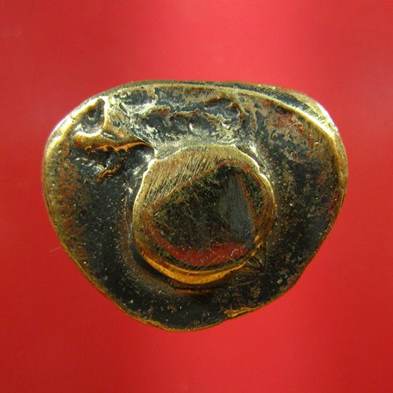 พระพิมพ์หลวงพ่อเงิน เนื้อสวย ไม่ทราบที่ครับ