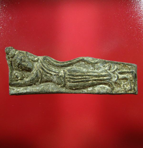 พระเนื้อชิน สวยเก่า ไม่ทราบที่ครับ