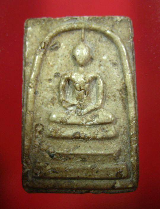 พระสมเด็จ เนื้อหามวลสารดี สวยไม่ทราบที่ครับ