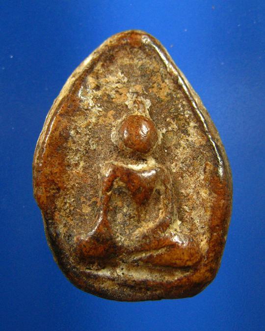 พระเนื้อดิน เนื้อสวยเก่า ไม่ทราบที่ครับ