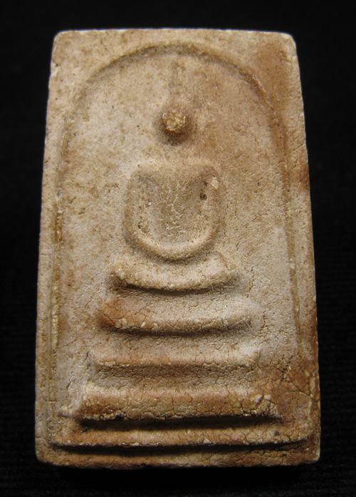 พระสมเด็จ เนื้อหามวลสารดี สวยไม่ทราบที่ครับ