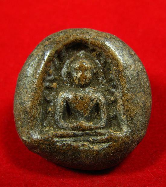 พระเนื้อดิน เนื้อสวยเก่า ไม่ทราบที่ครับ