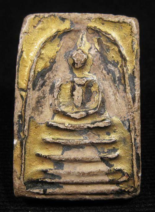 พระสมเด็จ เนื้อหามวลสารดี สวยไม่ทราบที่ครับ