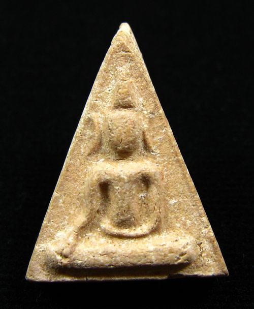 พระผง เนื้อหามวลสารดี สวยไม่ทราบที่ครับ