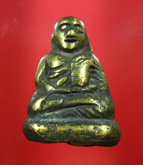 พระพิมพ์หลวงพ่อเงิน เนื้อสวย ไม่ทราบที่ครับ