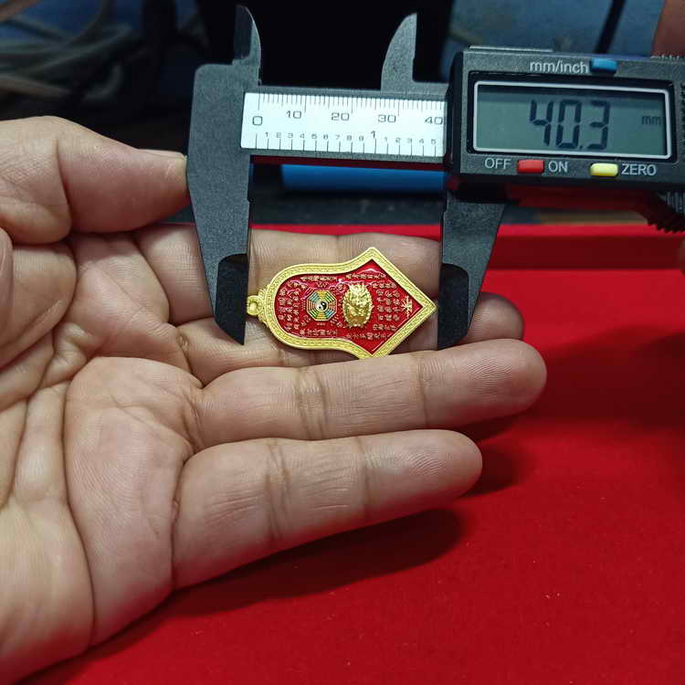 กันชงทรงจำปีรุ่นแรก แก้ดวงตก เสริมดวง เสริมบารมี รุ่นเสริมมงคล หลวงพ่ออิฎฐ์ วัดจุฬามณี ตำบลบางช้าง