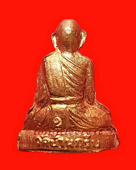 รูปเหมือนปั๊มหลวงพ่อเพชร วัดบ้านกรับ จ.กาญจนบุรี สวยมากค่ะ