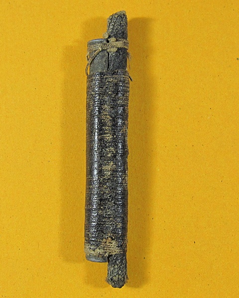 ตะกรุดหลวงพ่อกลั่น วัดพระญาติ จ.อยุธยา