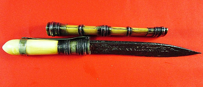 มีดหมอปากกาด้ามงาปลอกงาหลวงพ่อเดิม วัดหนองโพธิ์ รุ่นสุดท้าย