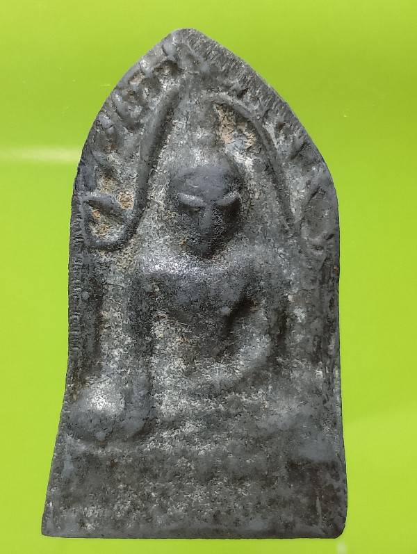 พระเนื้อชิน 