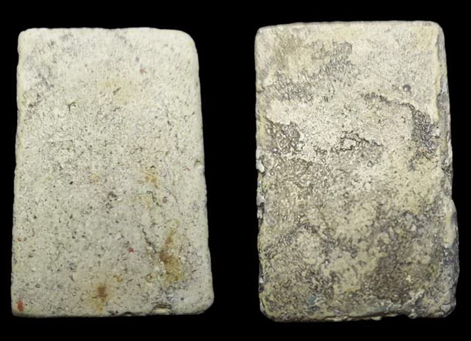 พระสมเด็จเนื้อเก่าสวย ๆ ไม่ทราบที่