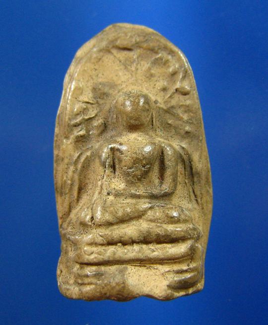 พระเนื้อดิน เนื้อสวยเก่า ไม่ทราบที่ครับ