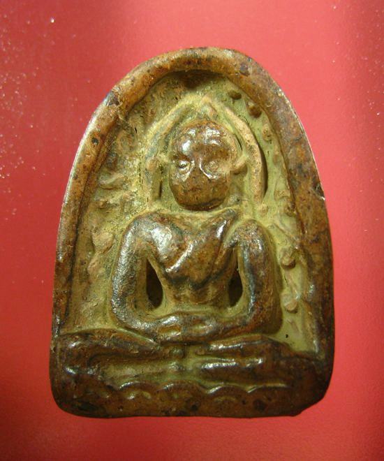 พระเนื้อดิน เนื้อสวยเก่า ไม่ทราบที่ครับ