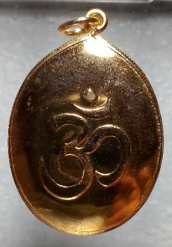 ล๊อกเก๊ตเทพ  3 ชิ้น  เลี่ยมไมค่อน 